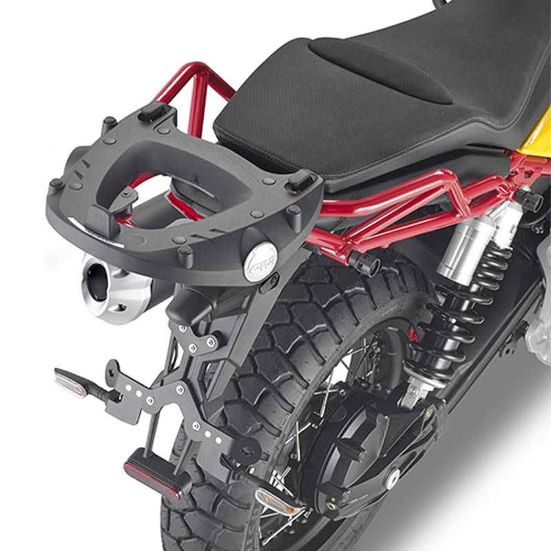 FIJACIÓN PORTAMALETAS TRASERA GIVI SR8203 MOTO GUZZI